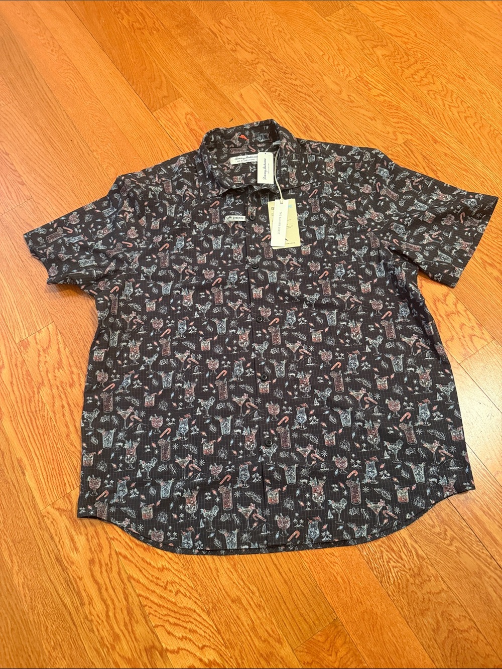 Tommy Bahama Black Short-Sleeve Button-Down with Small “Boozy” Motifs